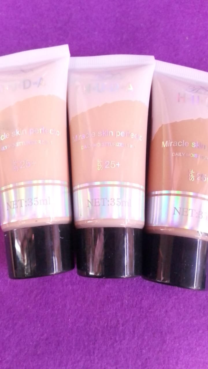 axiu huda new lip gloss