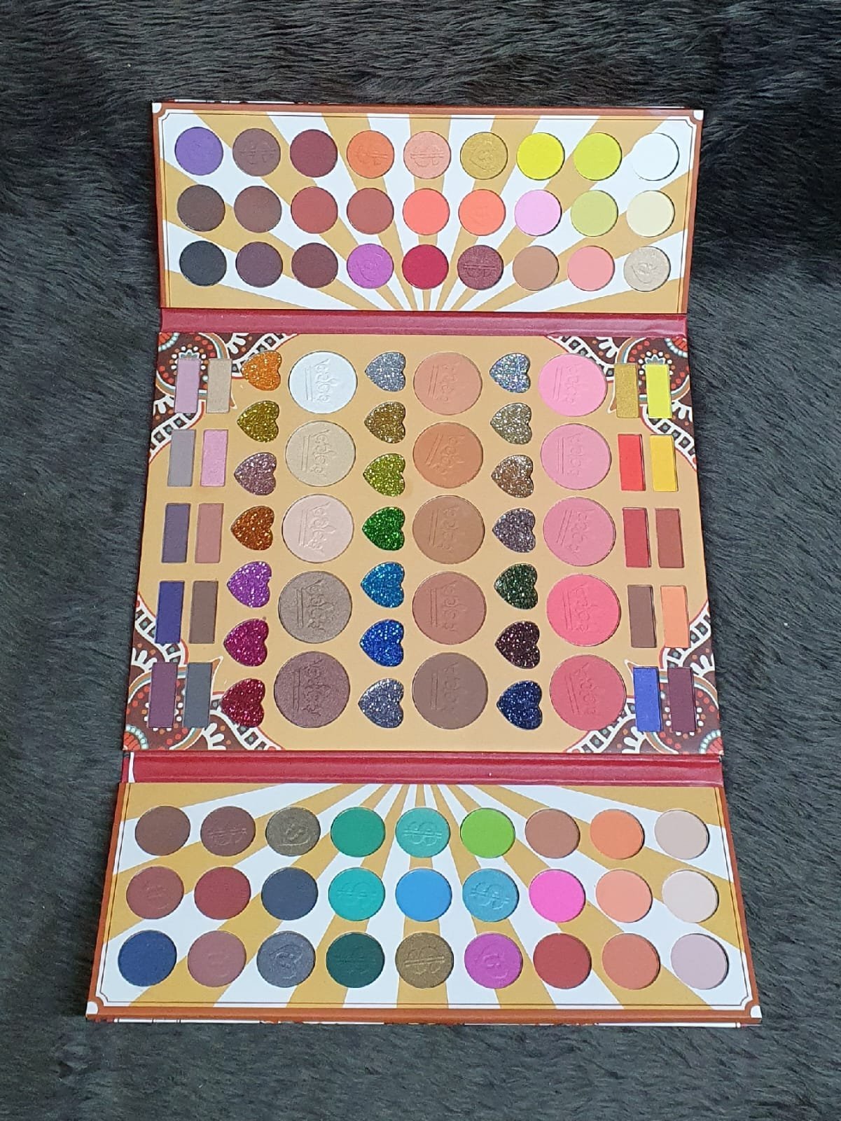 PALETA DE SOMBRAS THE NEW COLOR 110 TONOS ID 23353