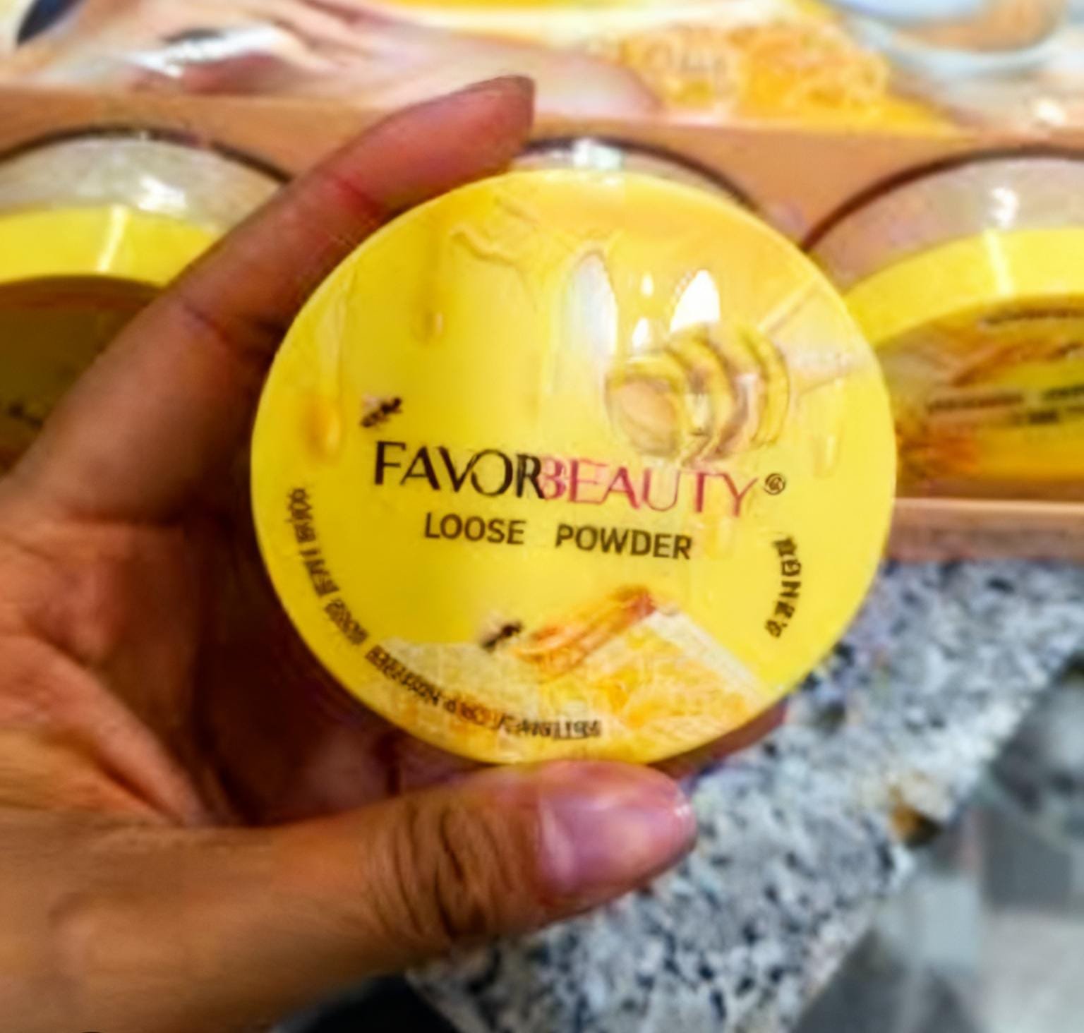 POLVO TRASLUCIDO DE ABEJA FAVORBEAUTY MATIFICANTE Y FIJADOR