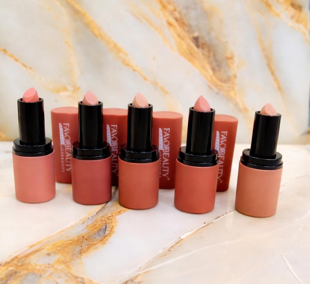 LABIALES NUDE FAVORBEAUTY TONOS ELEGANTES Y DURADEROS 24 H - Imagen 2